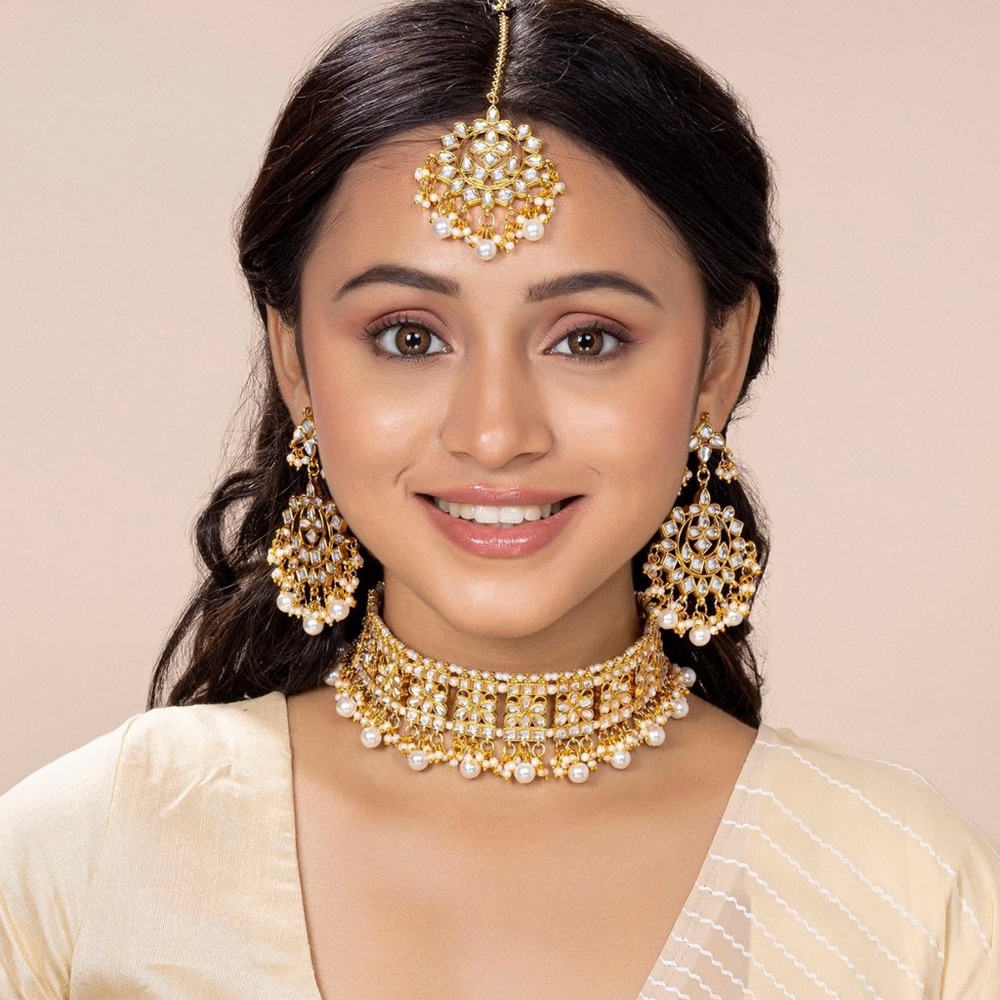 Indian Gold Jewelry Set